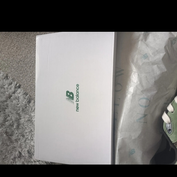 New balance JJJJOUND 990 size 9 khaki - Picture 3 of 6